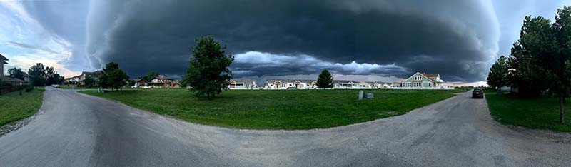 Compressed shelf cloud image